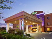 Holiday Inn Express Hotel & Suites