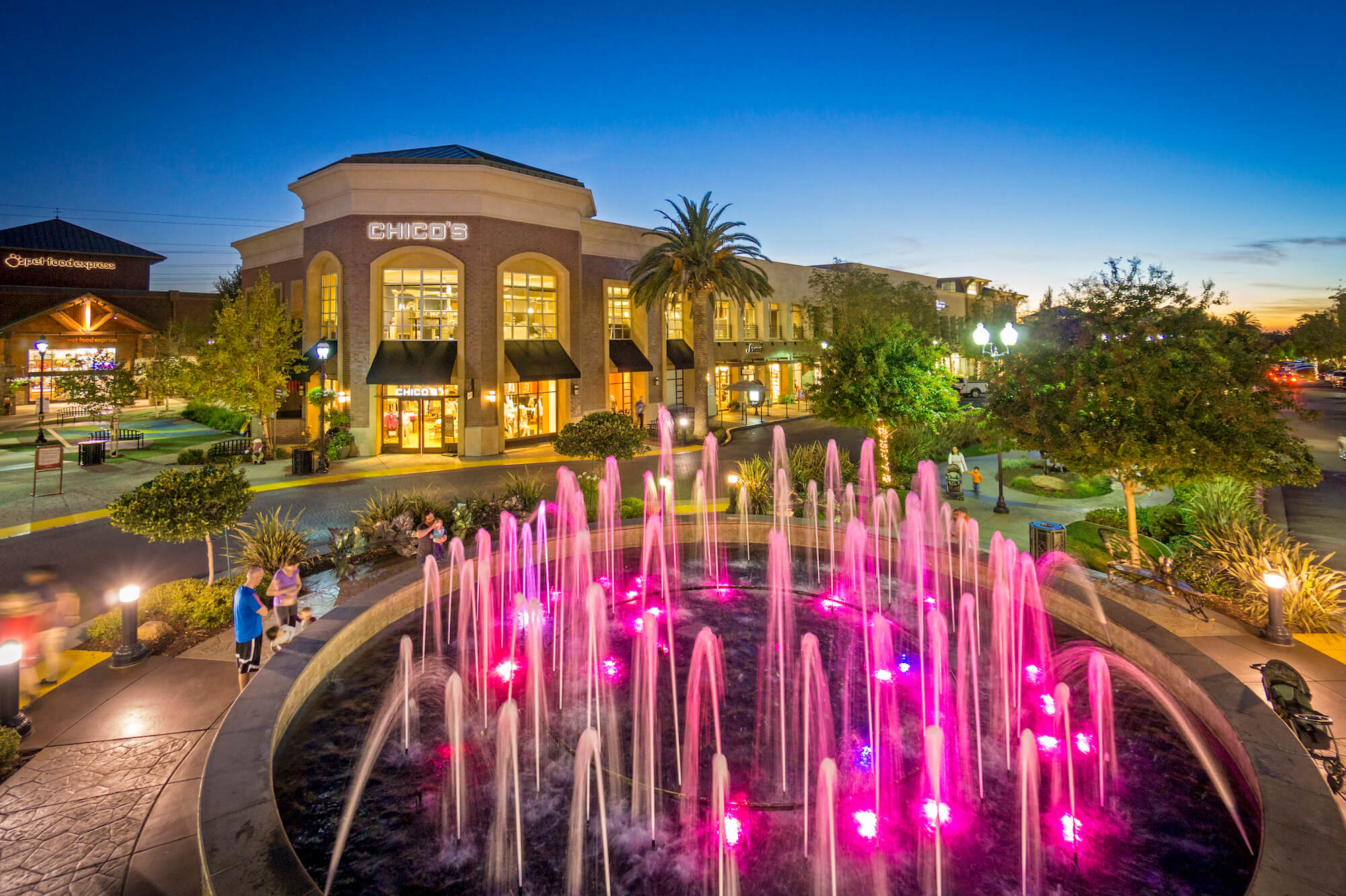 Louis Vuitton - Boutique in Roseville