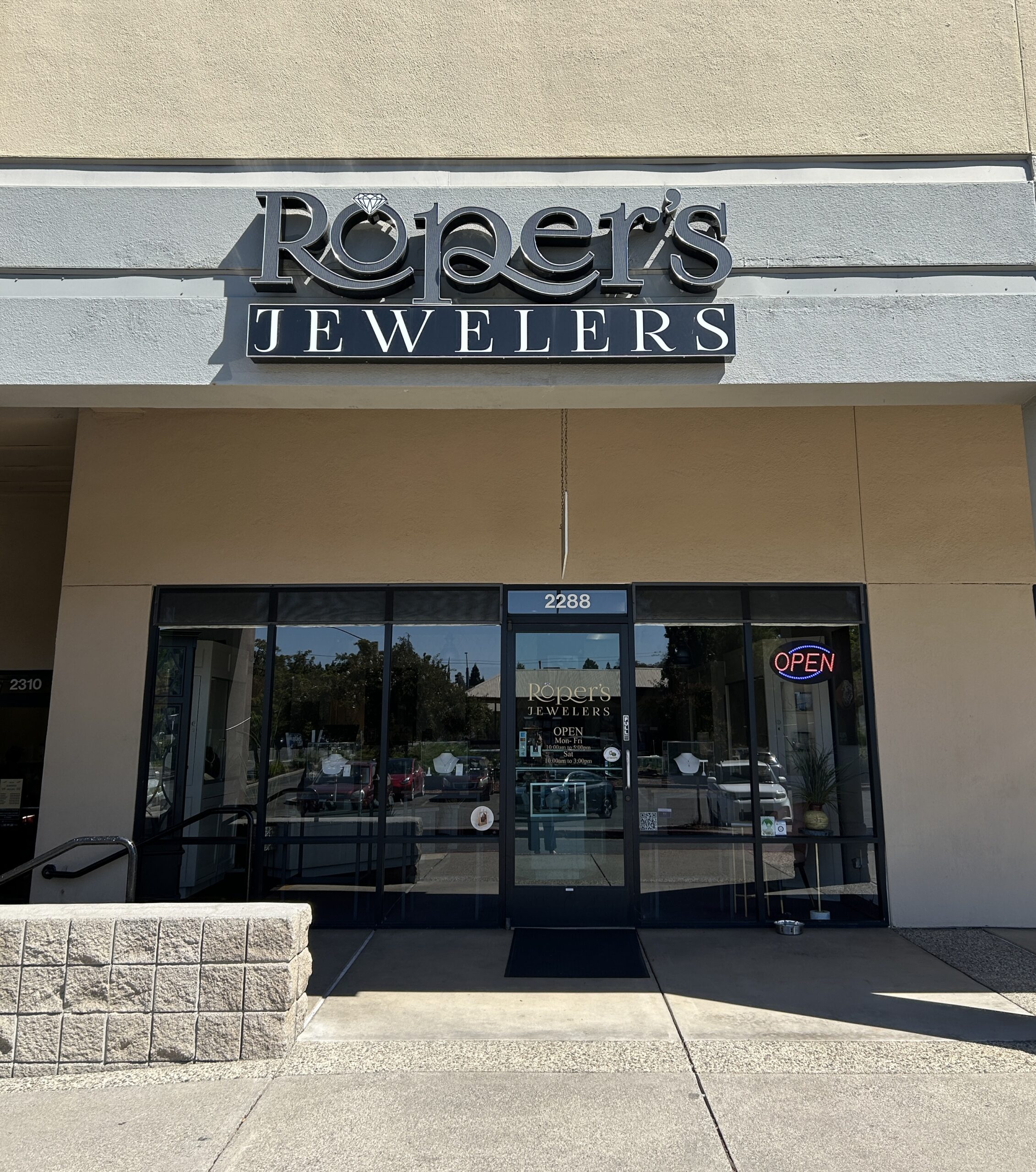 Roper’s Jewelers North Auburn